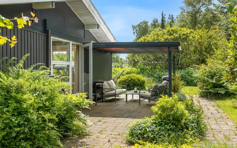 Vangel - 350M from the Sea: Herbe, Prairie, Lot Terre, Chalet, Zone Rurale, Prairie, Batiments Jardin, Jardin, Cabanon