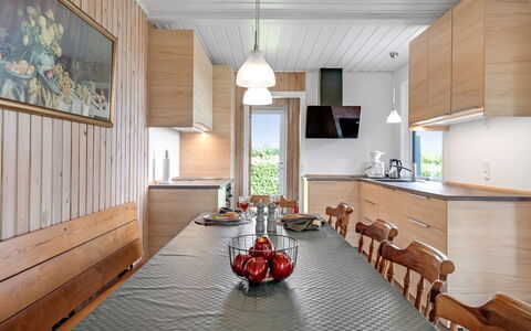 Fridoline - 450M from the Sea: Herbe, Prairie, Lot Terre, Chalet, Zone Rurale, Prairie, Batiments Jardin, Jardin, Cabanon