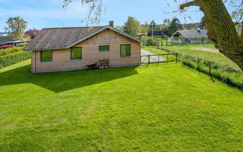 Fridoline - 450M from the Sea: Herbe, Prairie, Lot Terre, Chalet, Zone Rurale, Prairie, Batiments Jardin, Jardin, Cabanon