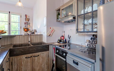 Les Jardins de Cabourg: Cuisine, Comptoir, Appareil De Cuisine, Principaux Appliance, Cabinetry, Design Intérieur, Evier, Meubles, Électroménager, Cuisinière