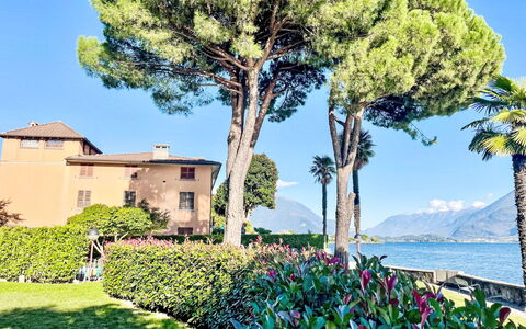 La Sostra: Côte, Cotiers Et Relief Océaniques, Mer, Rive, Ombre, Mobilier De Jardin, Baie, Ville Resort, Recours