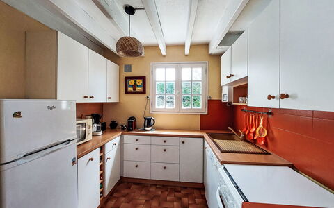 Mer et Campagne: Cuisine, Comptoir, Design Intérieur, Sol, Principaux Appliance, Cabinetry, Appareil De Cuisine, Bois, Plafond, Sol