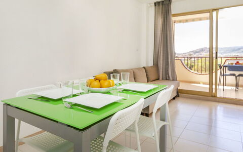Aroca: Meubles, Design Intérieur, Sol, Domicile, Éclairage, Plafond, Sol, Chaise, Table Cuisine Et Salle A Manger, Cuisine