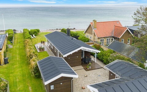 Dimo - 20M from the Sea: Herbe, Prairie, Lot Terre, Chalet, Zone Rurale, Prairie, Batiments Jardin, Jardin, Cabanon