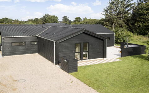 Faidra - 1.1Km from the Sea: Biens, Ombre, Allée, Ferme