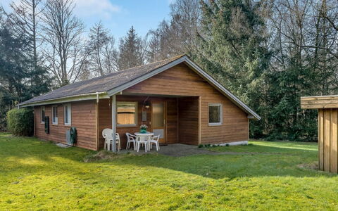 Franzisca - 200M to the Fjord: Maison, Toit, Domicile, Chalet, Cabanon, Batiments Jardin, Siding, Cour, Cabane En Rondins, Cabane