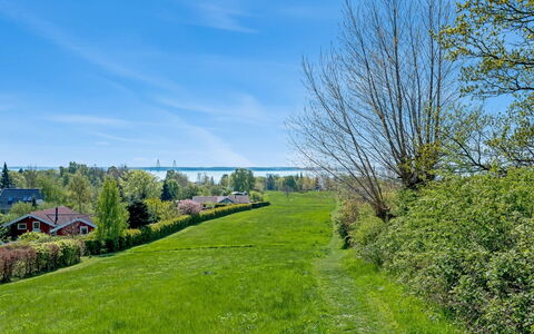 Oona - 700M from the Sea: Biens, Ombre, Allée, Ferme