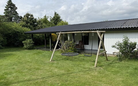 Rikkart - 400M from the Sea: Biens, Ombre, Allée, Ferme
