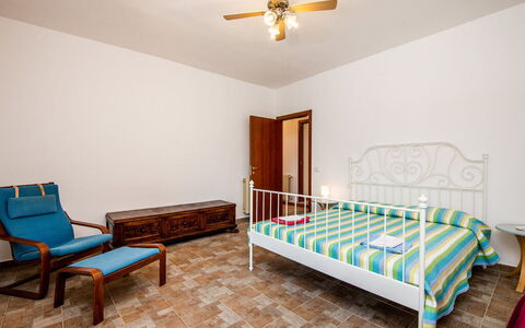 Casa Alloro, Ac, Wifi, Narni: Meubles, Design Intérieur, Sol, Sol, Bois, Lit, Pièce, Chambre, Plafond, Appartement