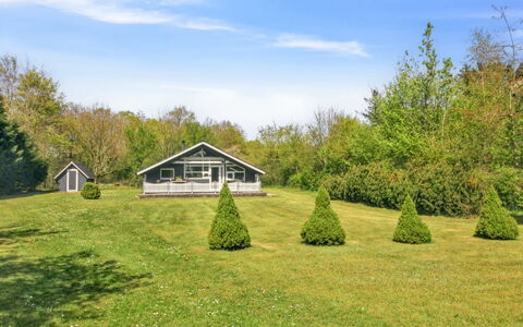 Winter - 31Km from the Sea: Herbe, Prairie, Lot Terre, Chalet, Zone Rurale, Prairie, Batiments Jardin, Jardin, Cabanon