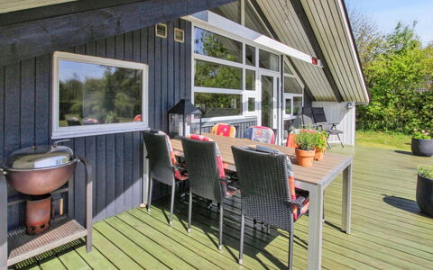 Winter - 31Km from the Sea: Herbe, Prairie, Lot Terre, Chalet, Zone Rurale, Prairie, Batiments Jardin, Jardin, Cabanon