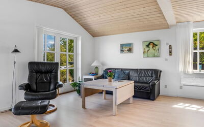 Welma - 200M from the Sea