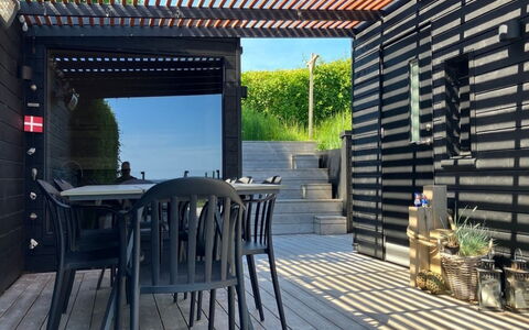 Valia - 20M from the Sea: Herbe, Prairie, Lot Terre, Chalet, Zone Rurale, Prairie, Batiments Jardin, Jardin, Cabanon