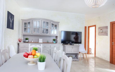 Antem: Pièce, Propriété, Meubles, Design Intérieur, Bâtiment, Maison, Sol, Salon, Cuisine, Immobilier