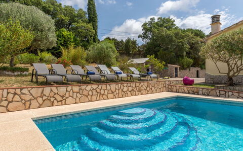 Antem: Bleu, Piscine, Recours, Caractéristique De L'Eau, Dalle, Aménagement Paysager, Jardin, Thermes, Tuile, Eco Hôtel