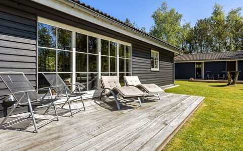 Marlena - 1.1Km from the Sea: Toit, Maison, Zone Résidentielle, Domicile, Biens, Chalet, Conception