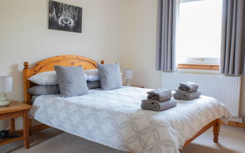 Tulum Bay: Lit, Literie, Meubles, Chambre, Drap De Lit, Design Intérieur, Bois, Linge, Sol, Sol