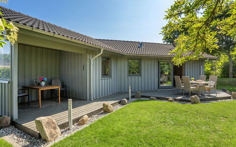 Steffenie - 250M from the Sea: 