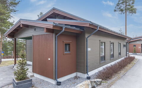 Villa Kaarina: Arbre, Banque, Maison, Chalet, Lac, Étang, Forêt, Cabane En Rondins