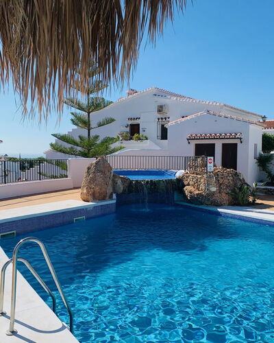 Los Geraneos de Capistrano