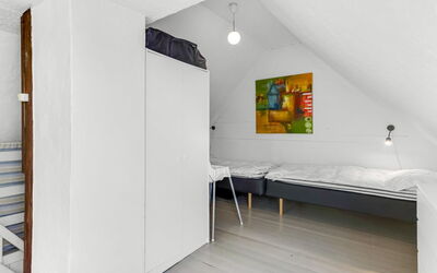 Ilze - 20M from the Sea