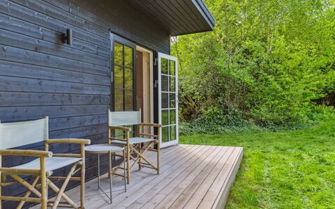 Vilppu - 800M from the Sea: Herbe, Prairie, Lot Terre, Chalet, Zone Rurale, Prairie, Batiments Jardin, Jardin, Cabanon