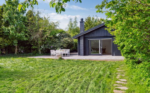 Vilppu - 800M from the Sea: Herbe, Prairie, Lot Terre, Chalet, Zone Rurale, Prairie, Batiments Jardin, Jardin, Cabanon
