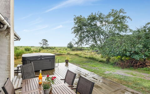 Githe - from the Sea: Herbe, Prairie, Lot Terre, Chalet, Zone Rurale, Prairie, Batiments Jardin, Jardin, Cabanon