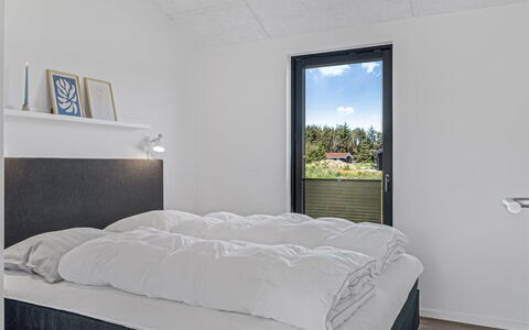 Petri - 1Km from the Sea: Chambre, Lit, Literie, Cadre De Lit, Daylighting, L'Hiver, Drap De Lit, Conception, Gelé, Matelas