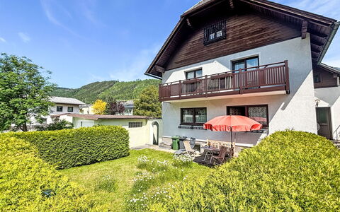 Haus Sophie: Maison, Domicile, Toit, Zone Résidentielle, Zone Rurale, Chalet, Pelouse, Pente, Cour