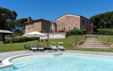 Tenuta i Mandorli, Pool, Wifi, Peccioli: Piscine, Façade, Maison, Domicile, Zone Résidentielle, Biens, Mobilier De Jardin, Chalet, Villa, Ferme