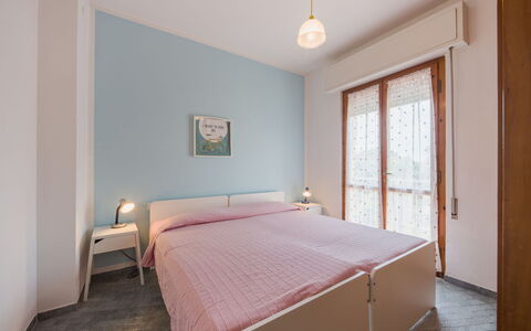 La Sirenetta: Design Intérieur, Meubles, Sol, Sol, Mur, Chambre, Lit, Plafond, Pièce, Drap De Lit