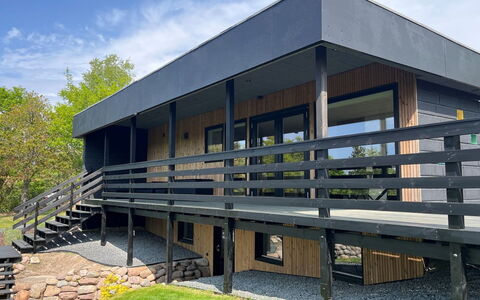 Amaja - 600M from the Sea: Piscine, Mobilier De Jardin, Meubles, Recours, Dalle, Eco Hôtel, Ombre, Chaise, Loisir, Biens
