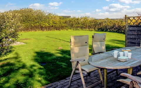 Reeta - 450M from the Sea: Chalet, Cabanon, Cabane, Ferme, Prairie, Cabane, Grange, Cabane En Rondins, Batiments Jardin