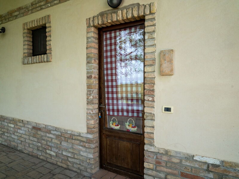Logement:&nbsp;Grappolo Rosso 648.3