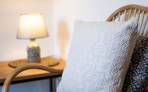 Appartamento Sala: Mer, Côte, Plage, Océan, Ombre, Balcon, Planche, Mobilier De Jardin