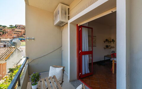 Appartamento Sala: Mer, Côte, Plage, Océan, Ombre, Balcon, Planche, Mobilier De Jardin