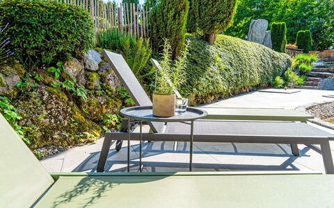 Oase im Grünen: Jardin, Couverture De Sol, Mobilier De Jardin, Ombre, Conception, Aménagement Paysager, Tableau De Plein Air, Jardin Botanique, Arrière-Cour