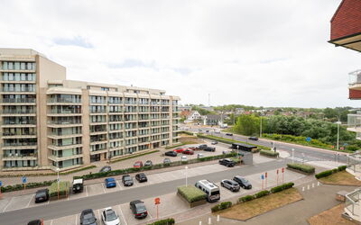 Zonnewende with Parking