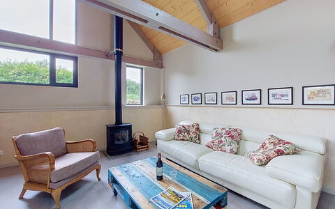 Le Préau: Design Intérieur, Meubles, Sol, Canapé, Bois, Plafond, Sol, Pièce, Salon, Éclairage