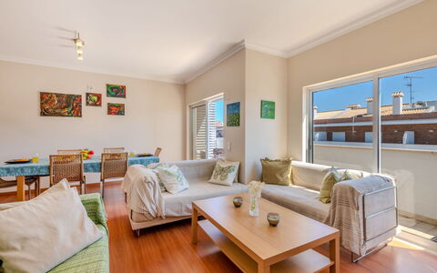 Ismay: Appartement, Ombre, Hôtel, Piscine, Balcon