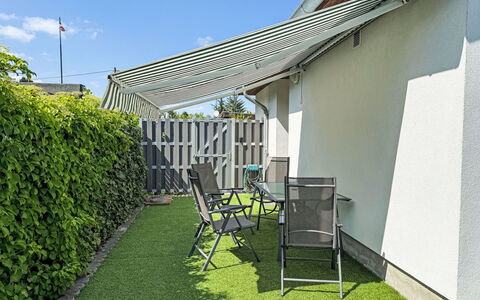 Henry: Ombre, Store, Balcon, Mobilier De Jardin, Conception, Cour, Plante D'Appartement, Structure En Plein Air, Cour, Pot De Fleur