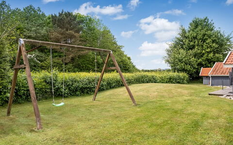 Irlin - 850M from the Sea: Herbe, Plaine, Lot Terre, Jardin, Pelouse, Ombre, Prairie, Aménagement Paysager, Parc