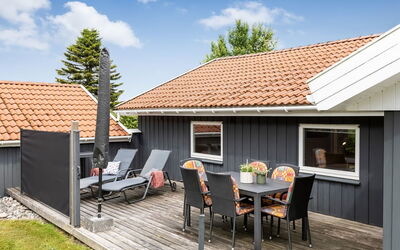 Irlin - 850M from the Sea