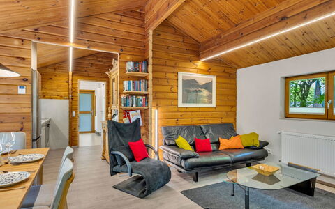 Bude 120: Bois, Plafond, Design Intérieur, Sol, Pièce, Domicile, Chalet, Sol, Salon, Cabane En Rondins
