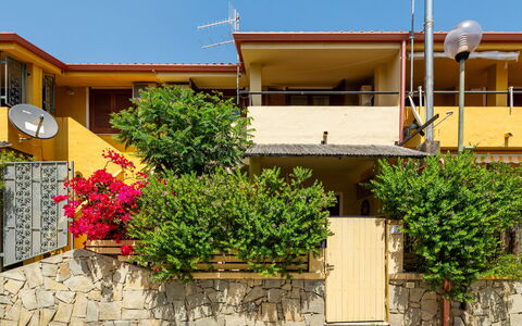 Casa Darc: Mobilier De Jardin, Domicile, Meubles, Porte, Tableau De Plein Air, Chaise, Table Cuisine Et Salle A Manger, Ombre, Balcon, Porche