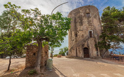 Santa Maria Navarrese 649: Ciel, Ruines, Château, Fortification