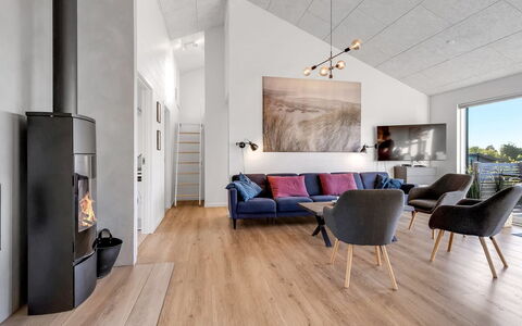 Finulf - 300M from the Sea: Biens, Ombre, Allée, Ferme