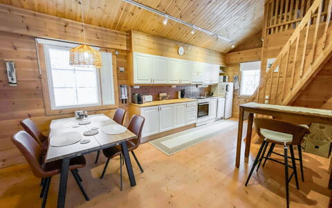 Jerisrannantie 7: Bois, Plafond, Domicile, Design Intérieur, Sol, Sol, Pièce, Chalet, Dur, Parquet