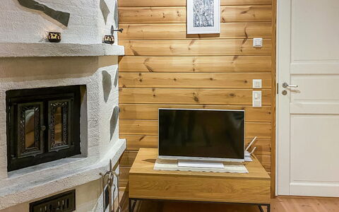 Jerisrannantie 7: Sol, Design Intérieur, Meubles, Bois, Sol, Parquet, Pièce, Domicile, Éclairage, Plafond